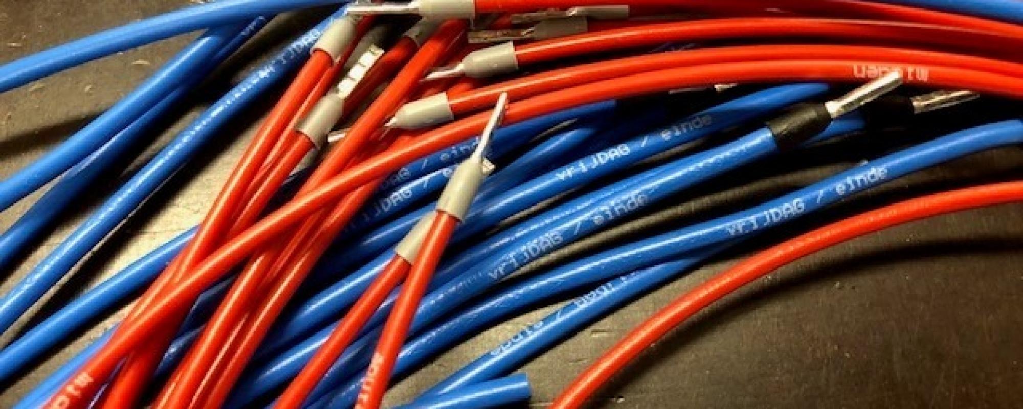 New high-tech machine for Fancom switch boxes